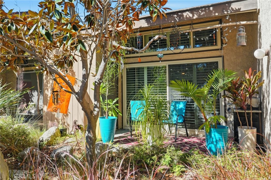 7890 E Spring Street 19K