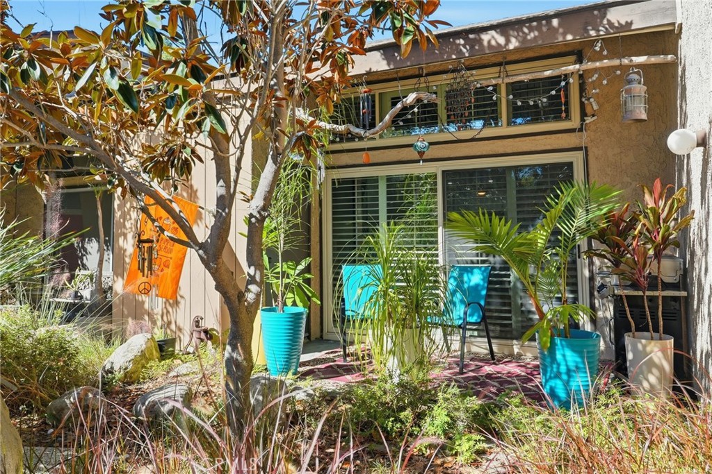 7890 E Spring Street 19K