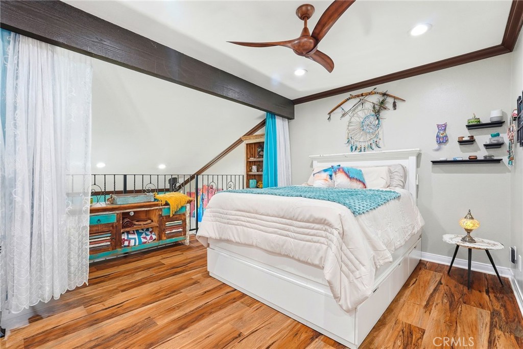 7890 E Spring Street 19K