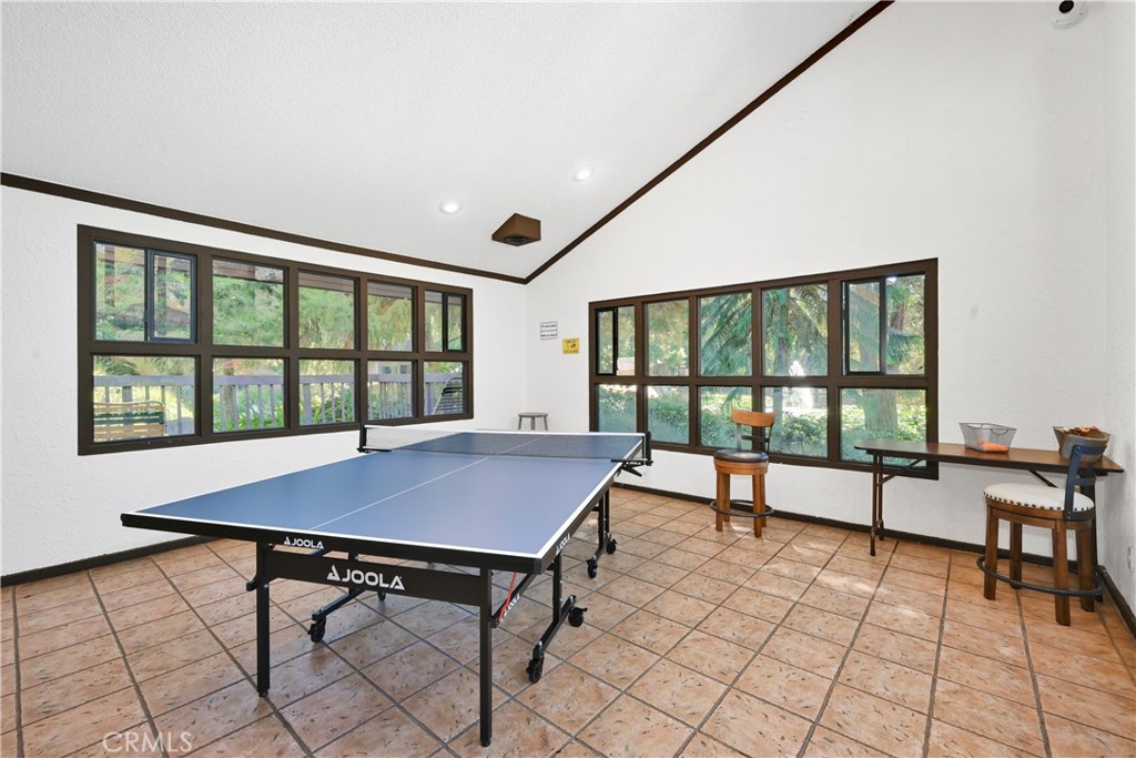 7890 E Spring Street 19K