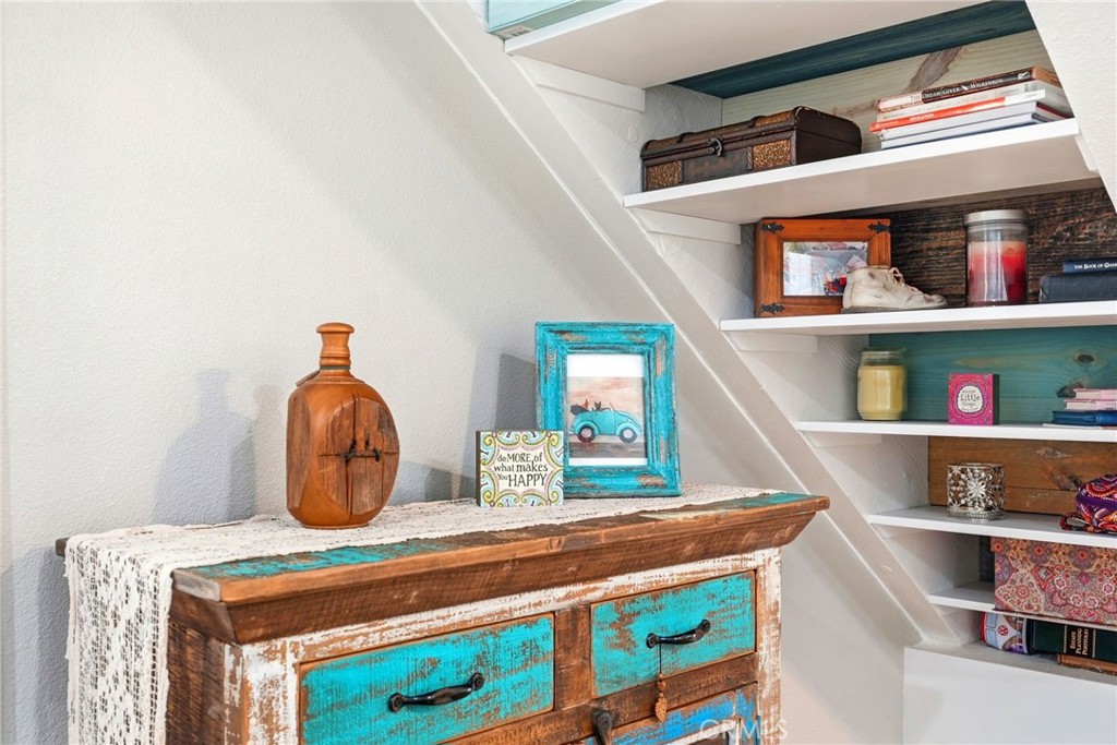 7890 E Spring Street 19K