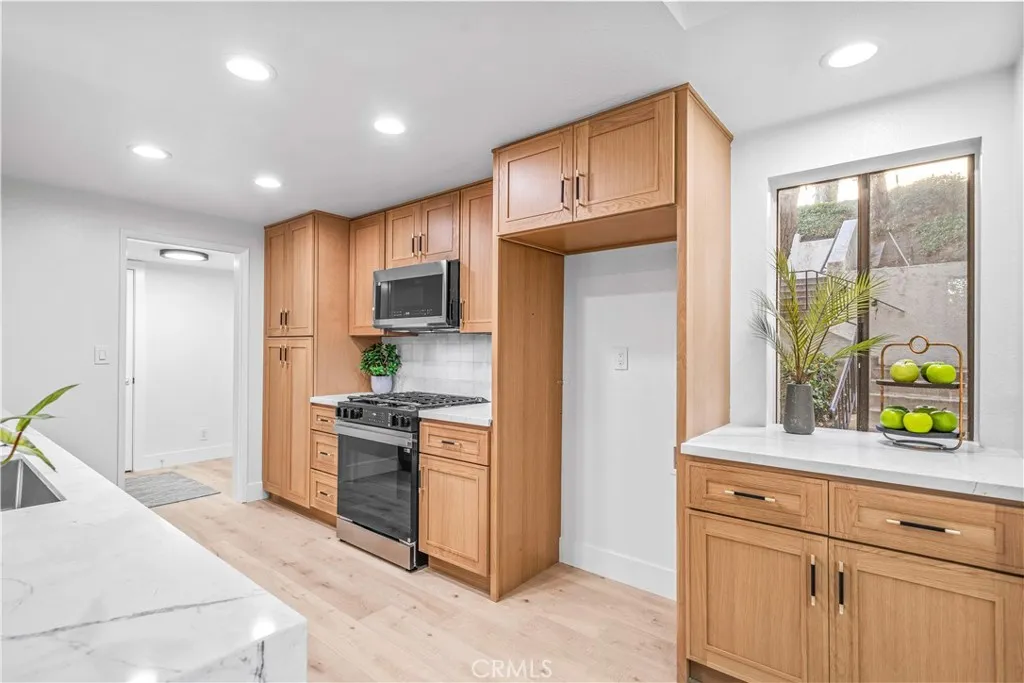 22482 Formentor Unit 15