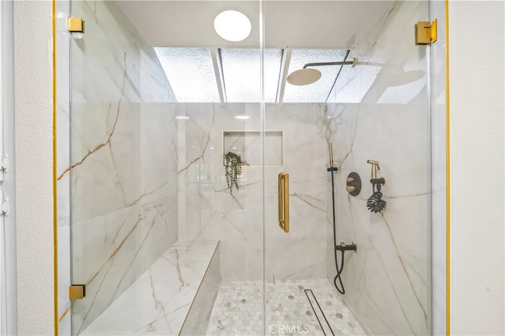 22482 Formentor Unit 15