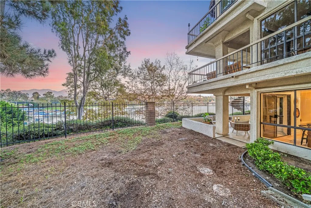 22482 Formentor Unit 15