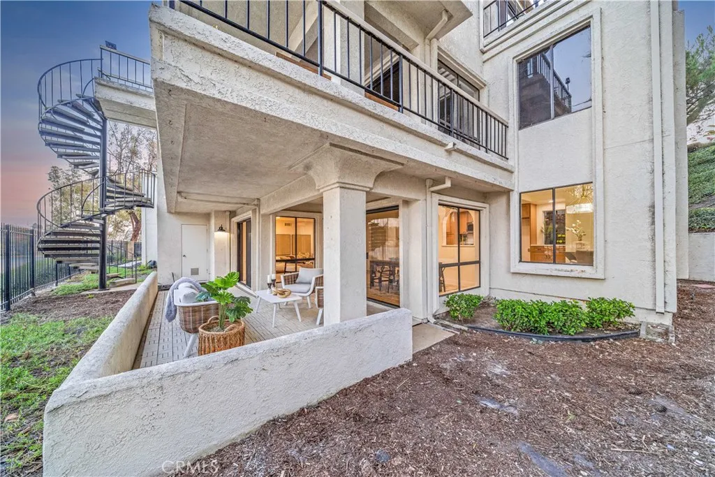 22482 Formentor Unit 15