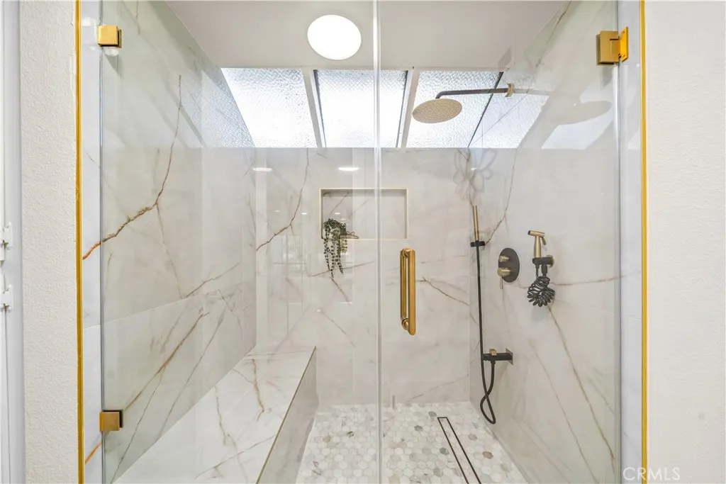 22482 Formentor Unit 15