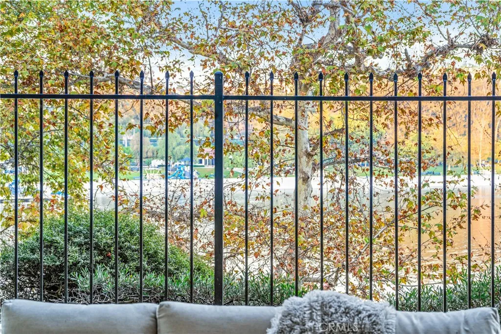 22482 Formentor Unit 15