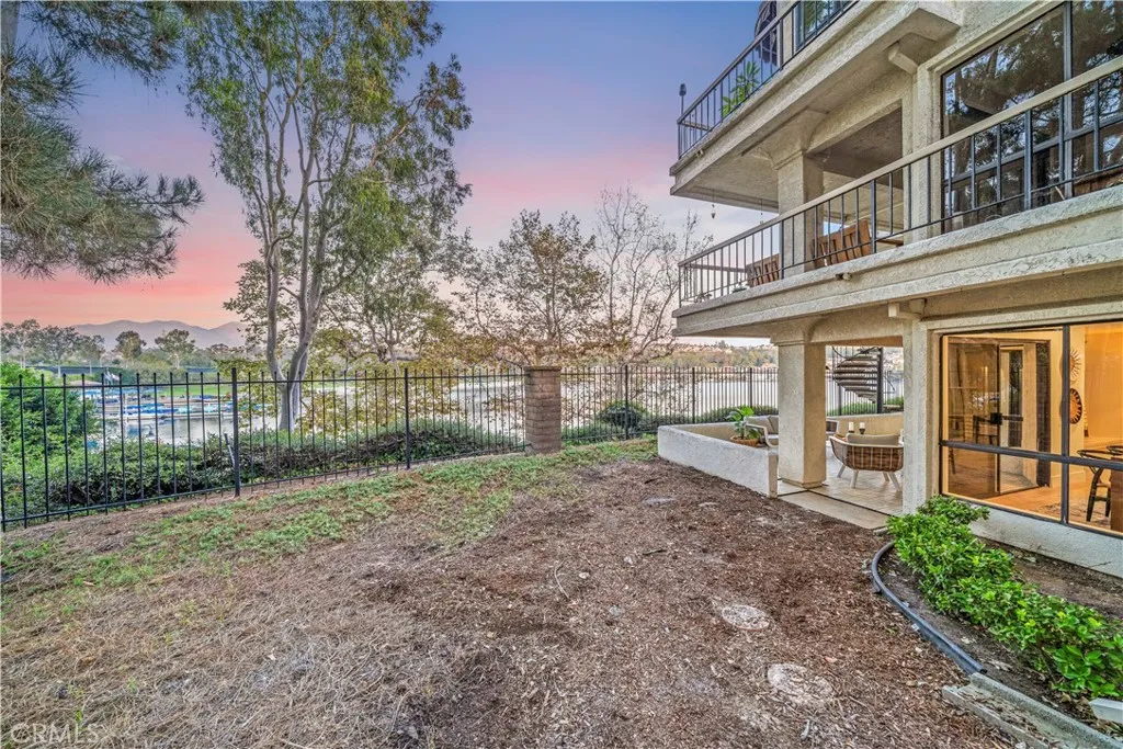 22482 Formentor Unit 15