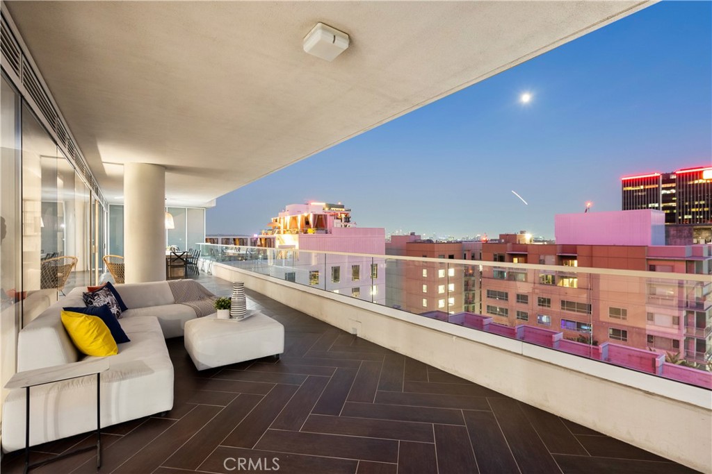 6250 Hollywood Boulevard 14F