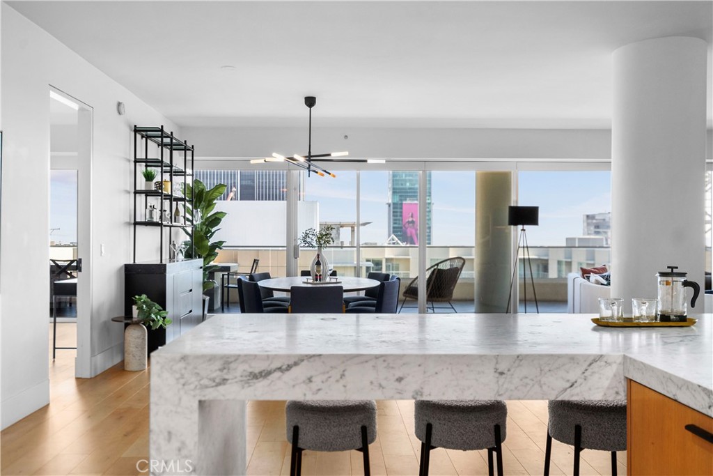 6250 Hollywood Boulevard 14F