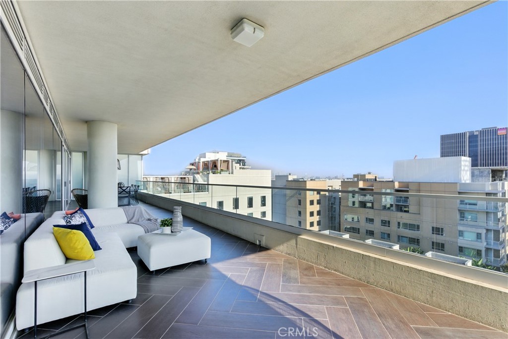 6250 Hollywood Boulevard 14F