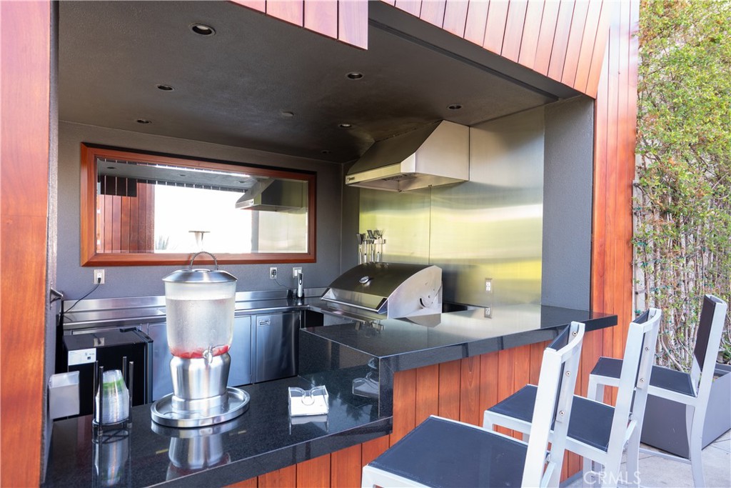 6250 Hollywood Boulevard 14F