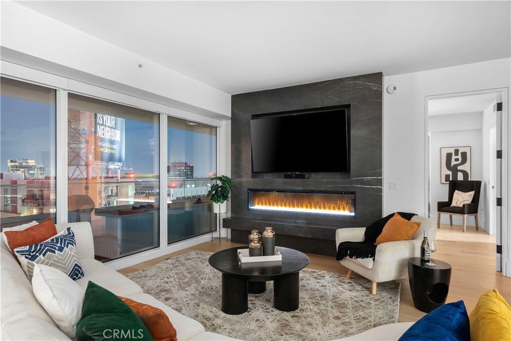 6250 Hollywood Boulevard 14F