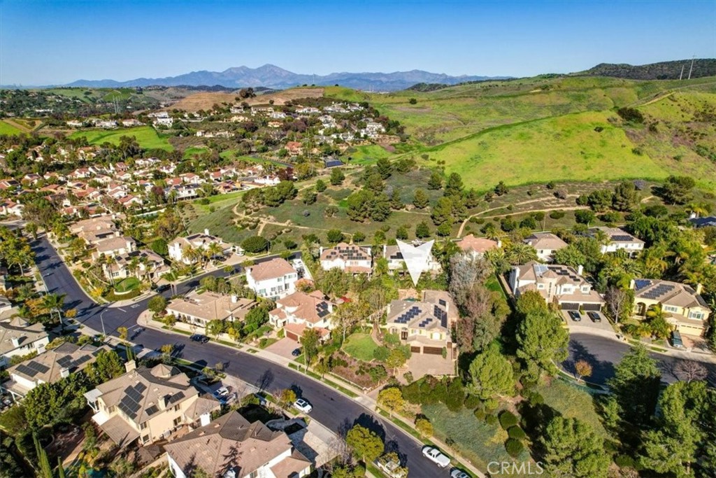 28381 Camino La Ronda