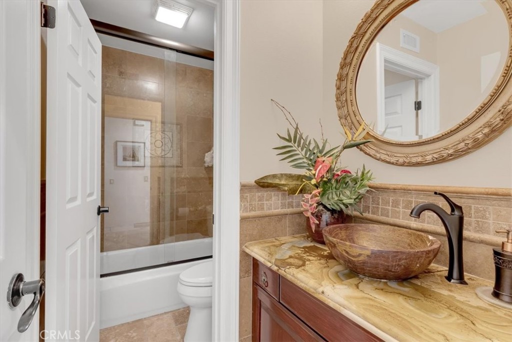 28381 Camino La Ronda