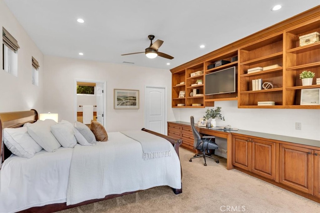 28381 Camino La Ronda