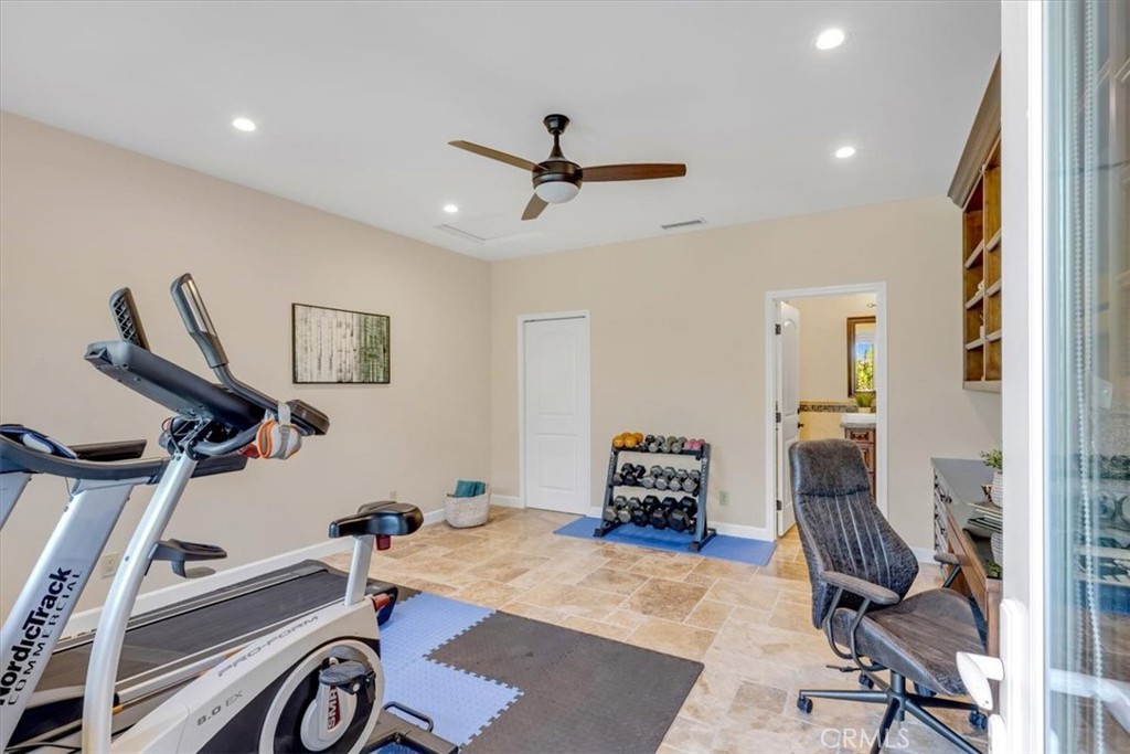 28381 Camino La Ronda