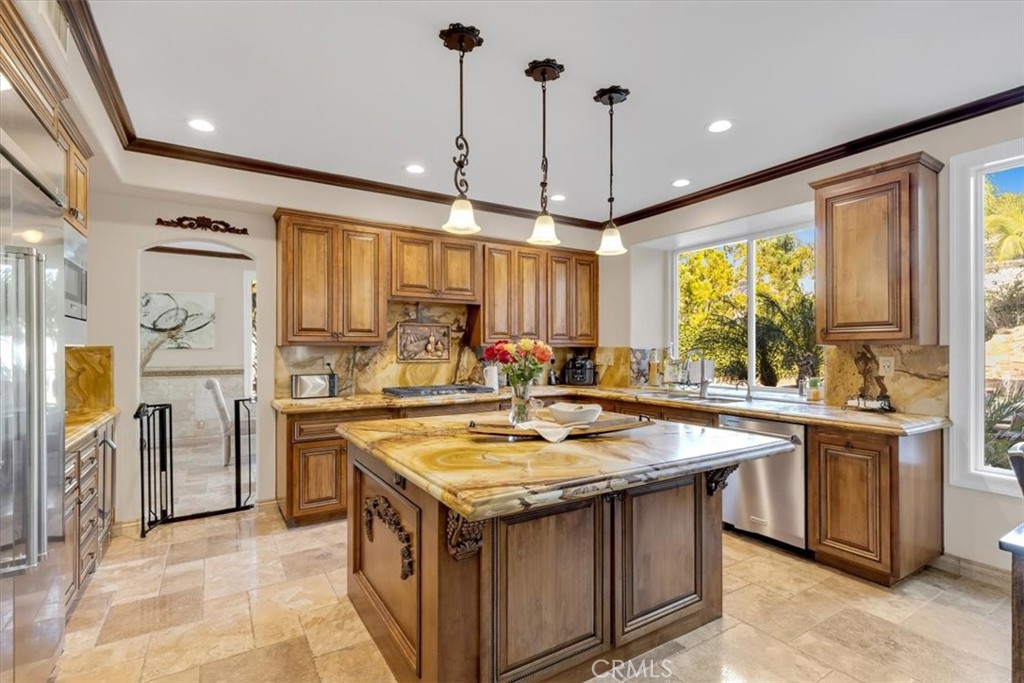 28381 Camino La Ronda