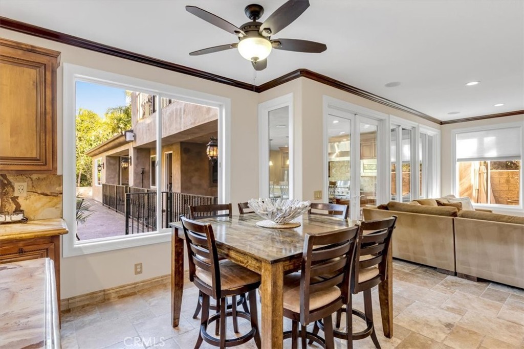 28381 Camino La Ronda