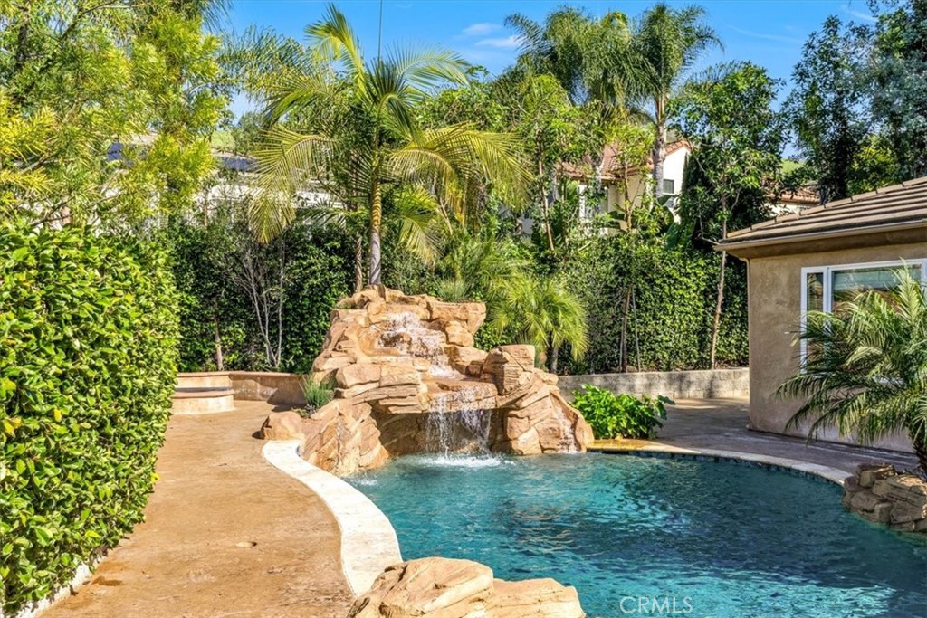 28381 Camino La Ronda