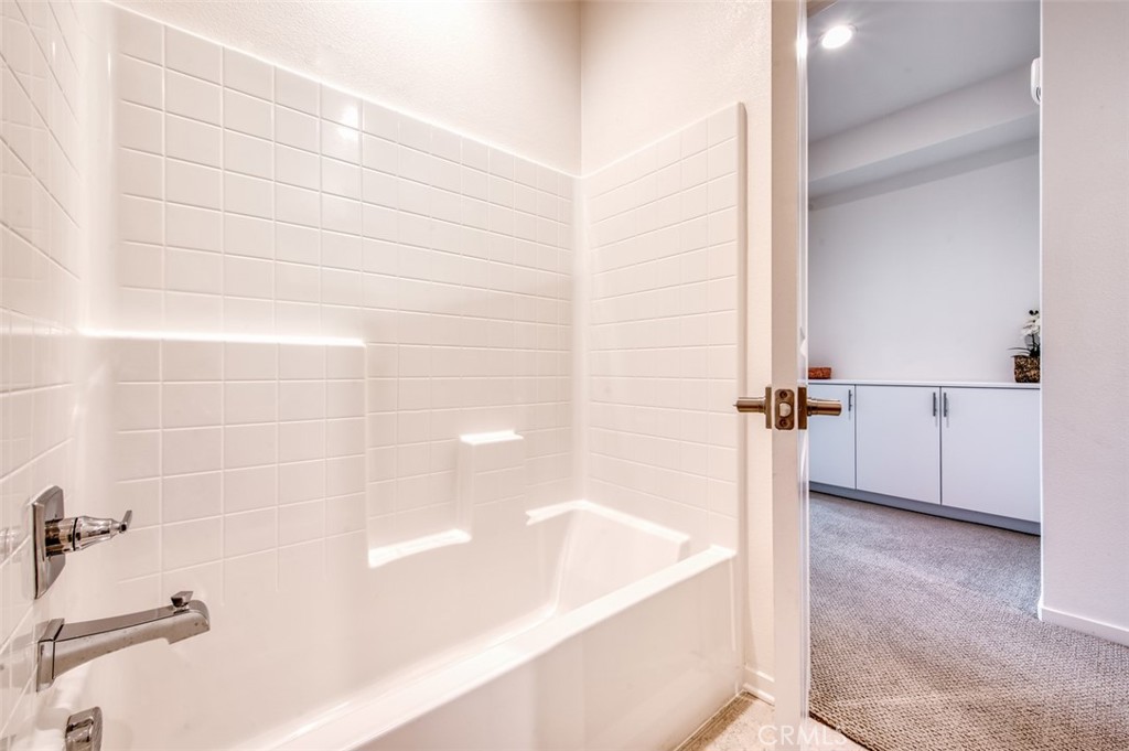 8416 Explorer Street