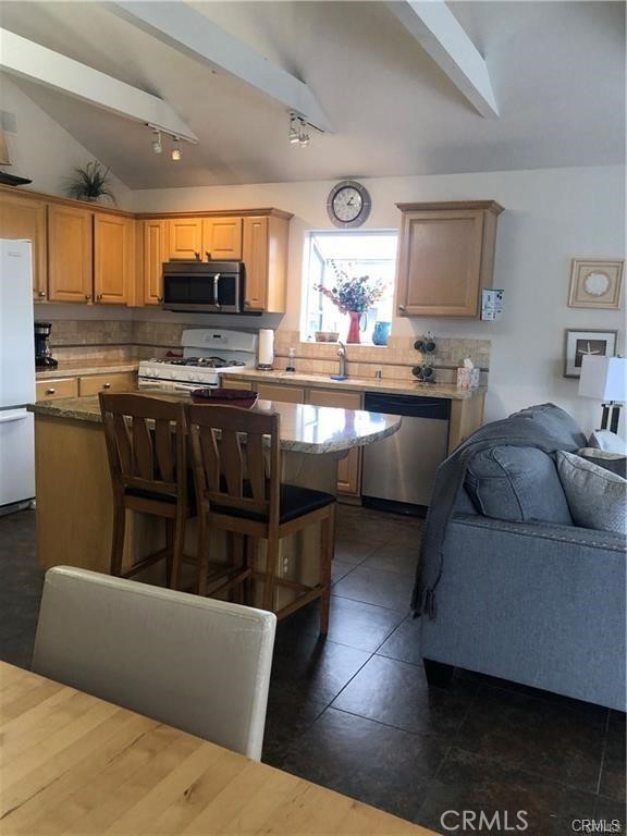 238 Unit A Avenida Montalvo A