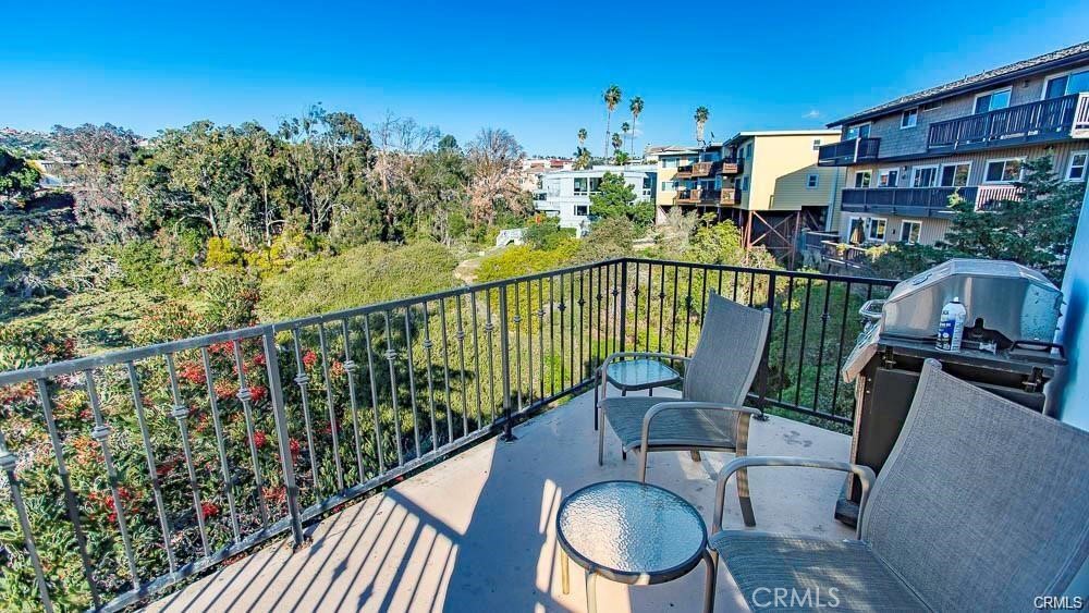 238 Unit A Avenida Montalvo A