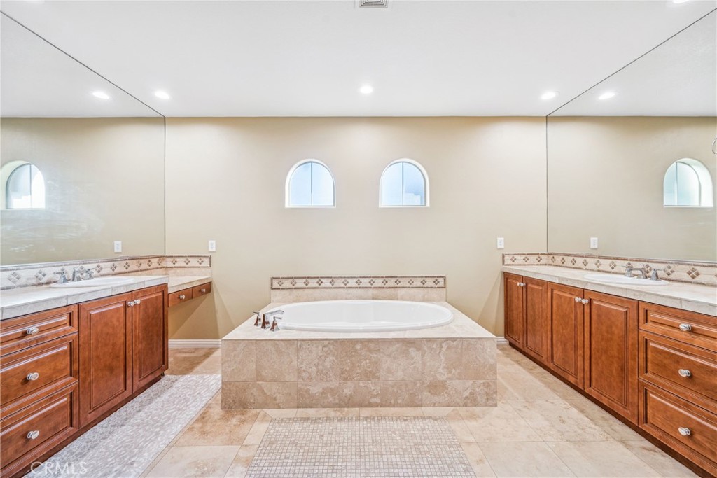 78494 Blackstone Court