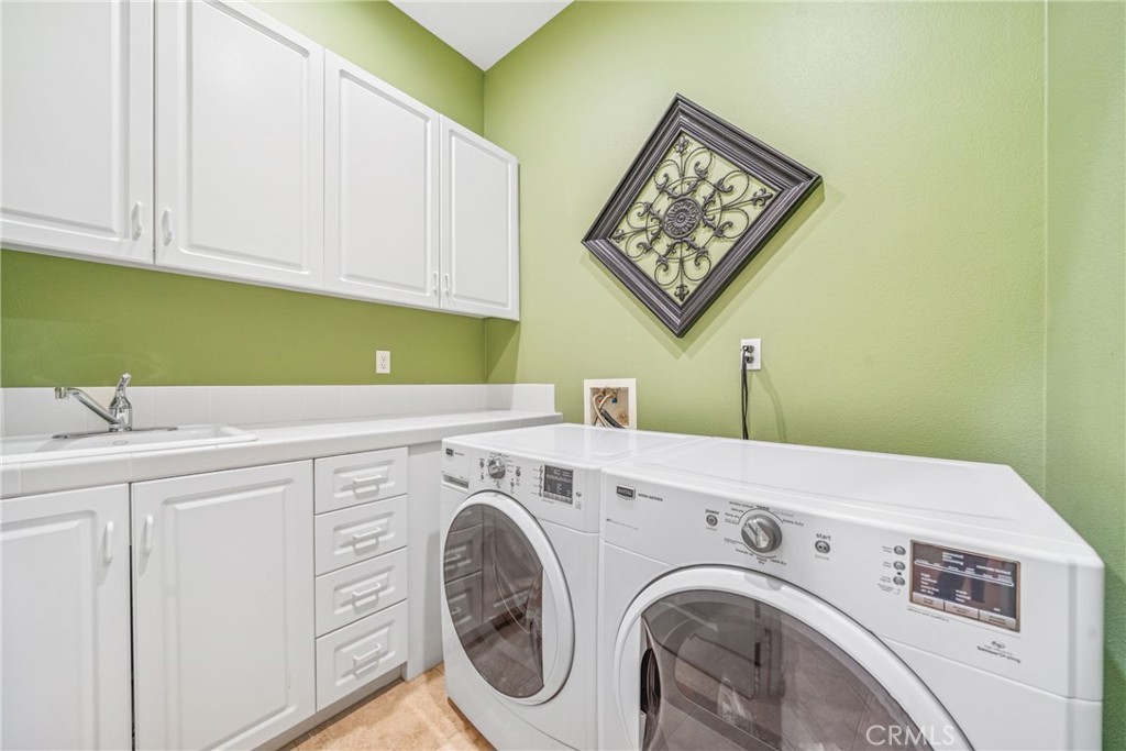 78494 Blackstone Court