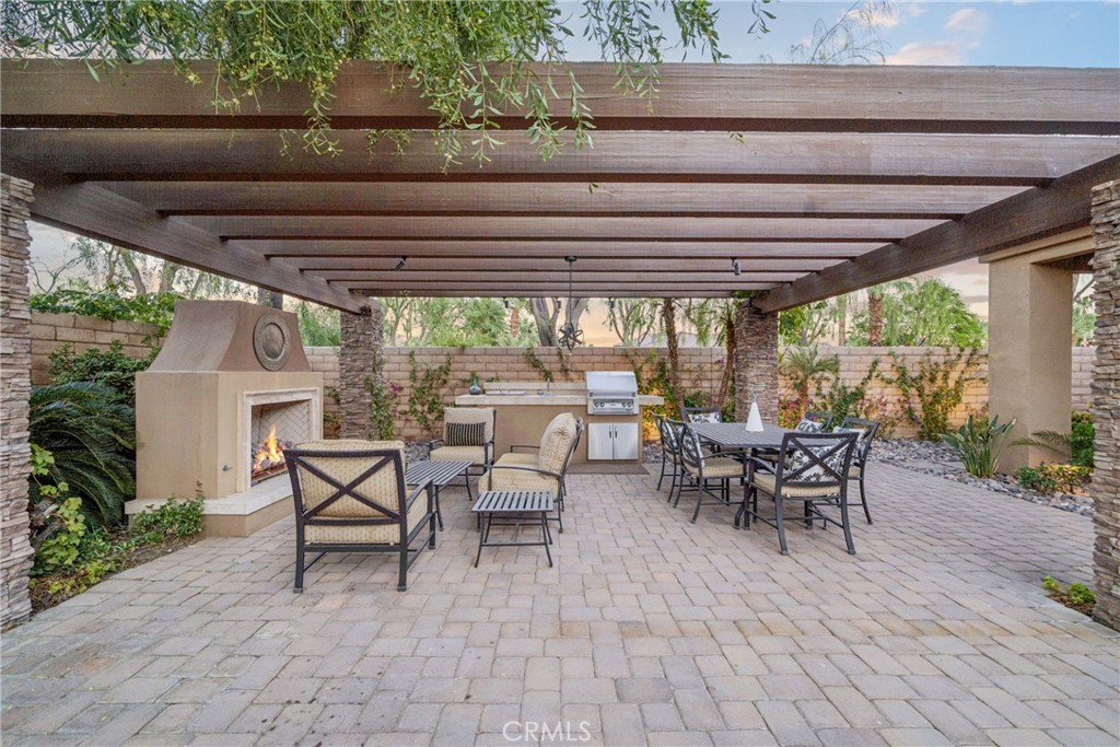 78494 Blackstone Court