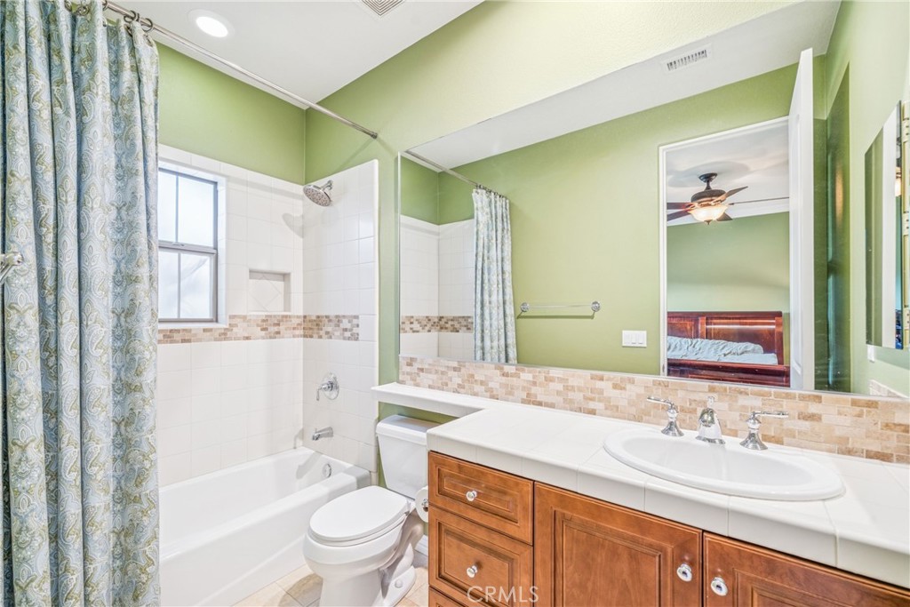 78494 Blackstone Court