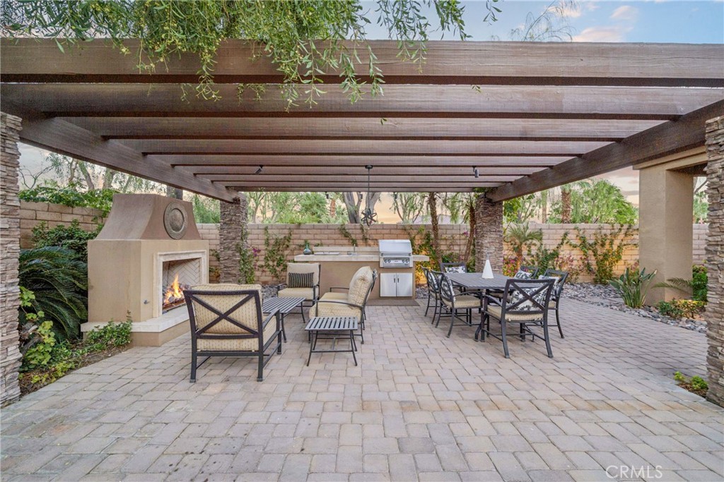 78494 Blackstone Court
