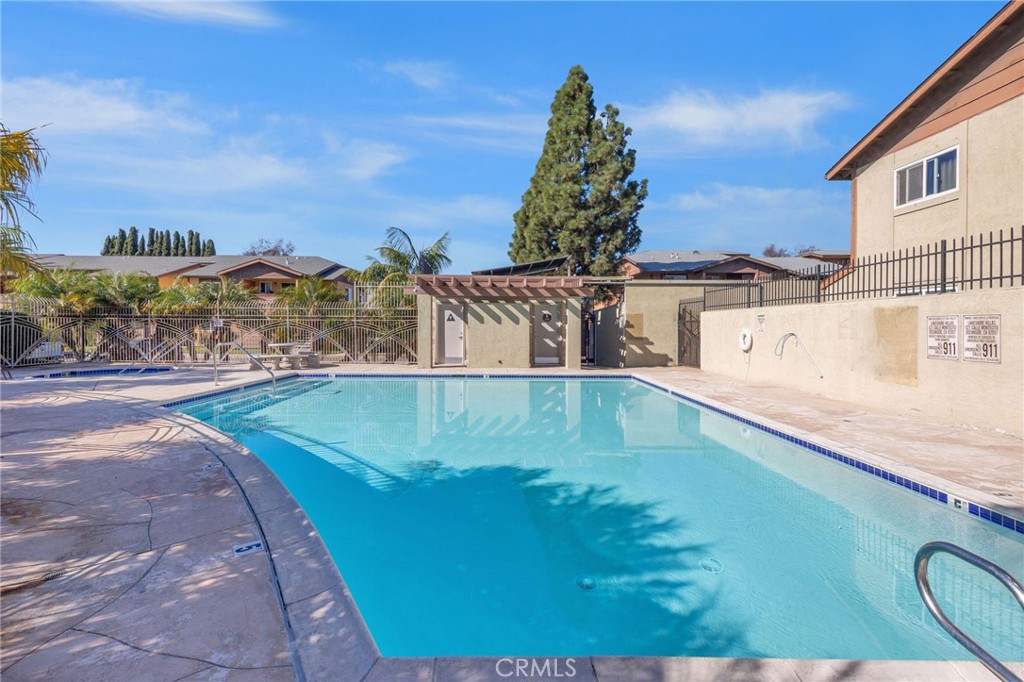 514 Calle Montecito 78