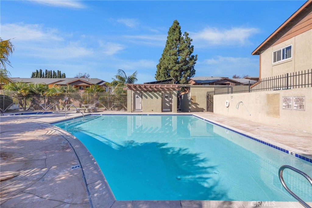 514 Calle Montecito 78