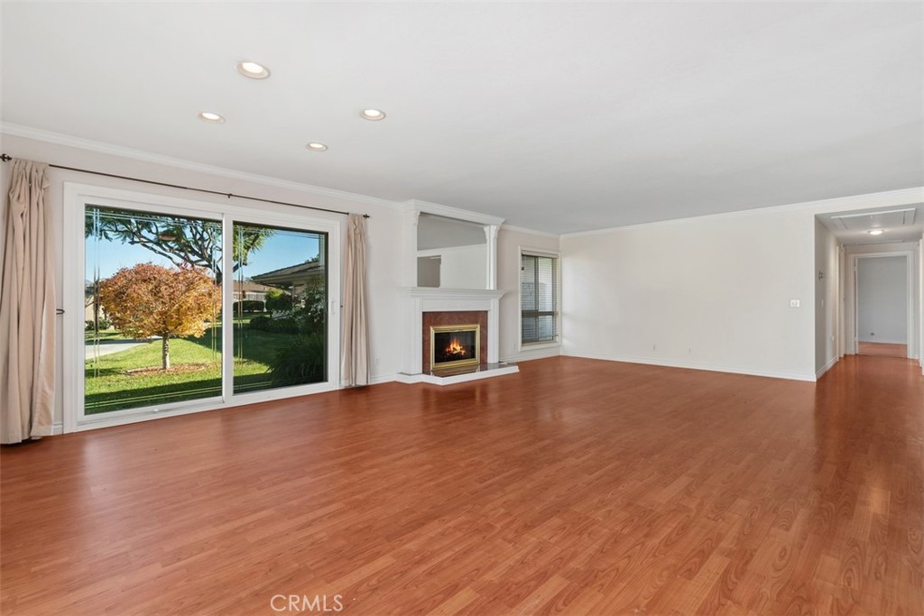 27151 Via Chicuelina