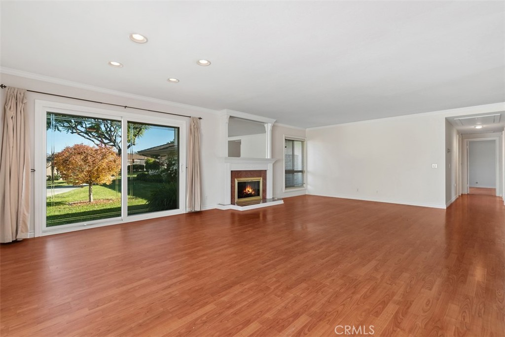 27151 Via Chicuelina