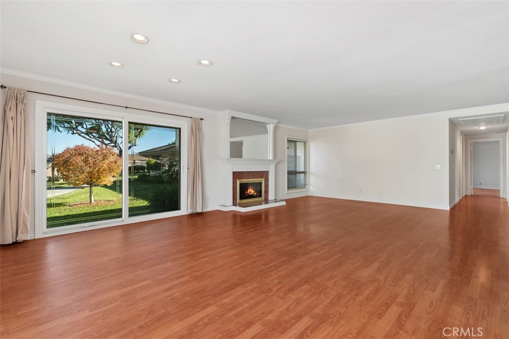 27151 Via Chicuelina