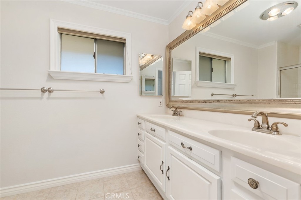 27151 Via Chicuelina