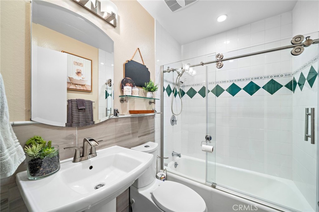 17349 Los Amigos Circle