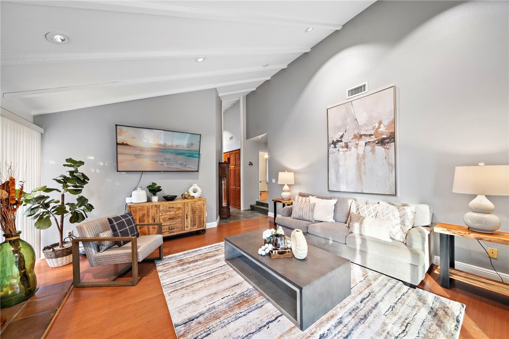 17349 Los Amigos Circle