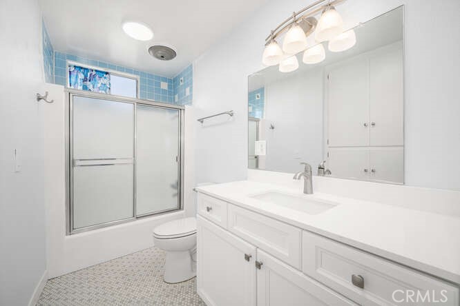 3328 California Avenue