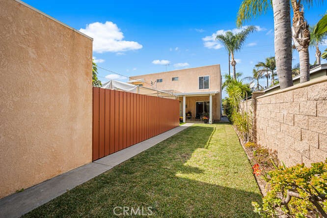 3328 California Avenue