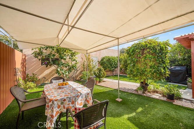 3328 California Avenue