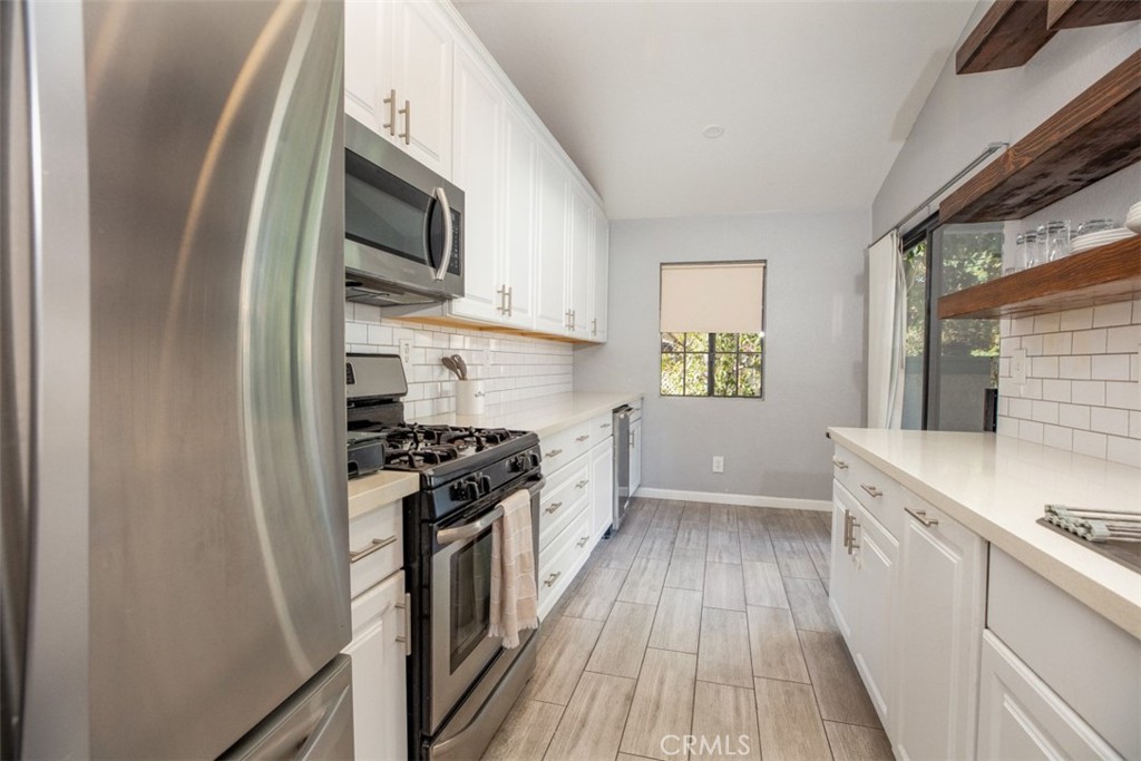 3520 F W Sweetbay Court