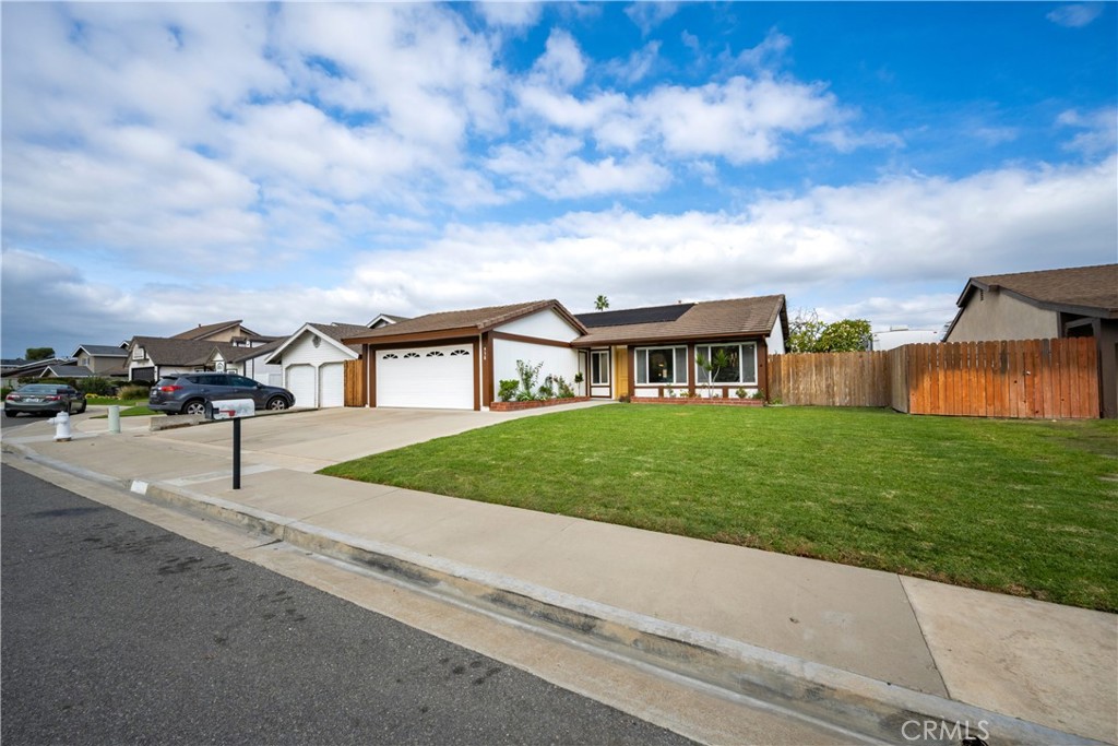 930 Helena Circle