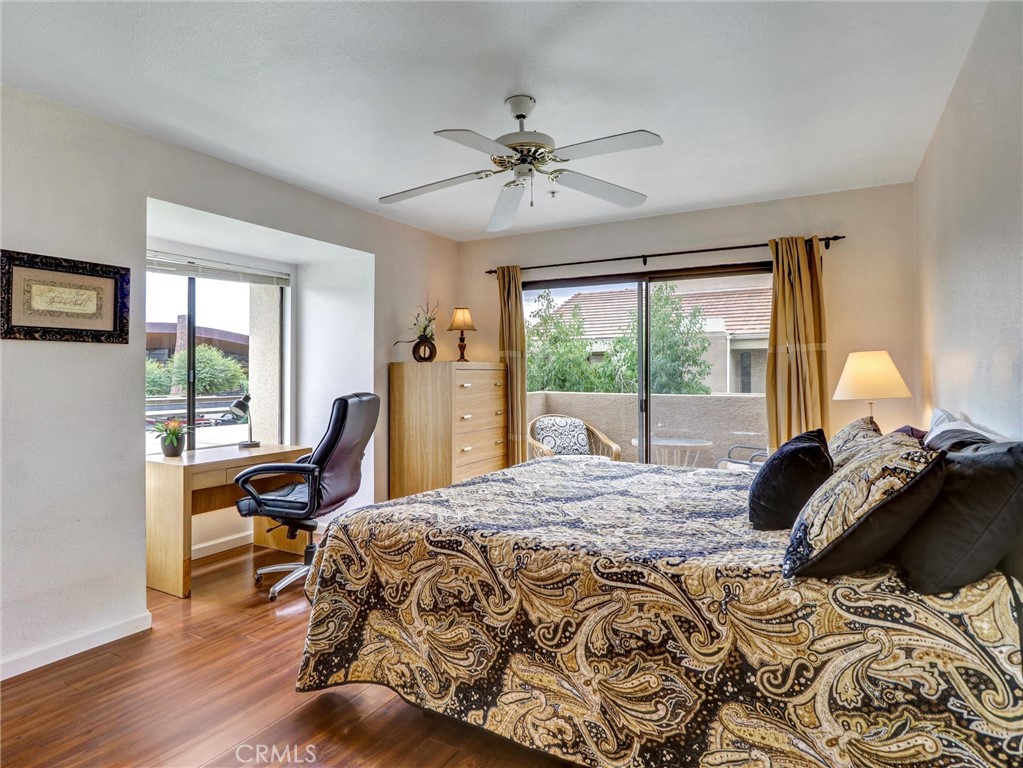 222 N Calle El Segundo 565