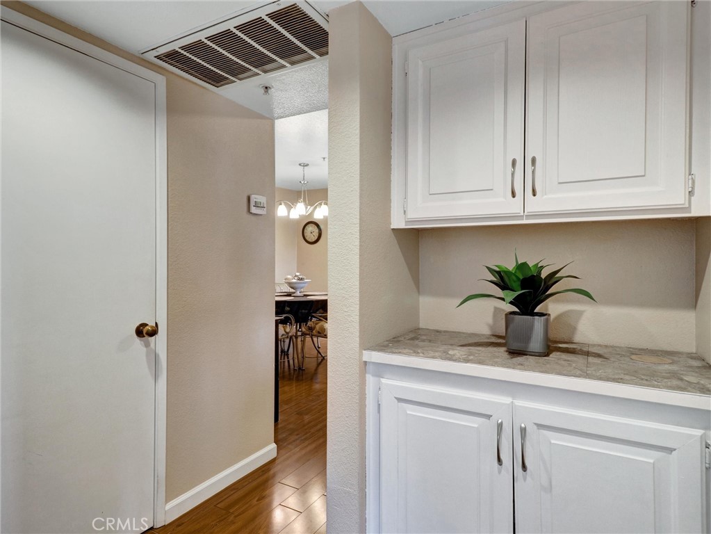 222 N Calle El Segundo 565