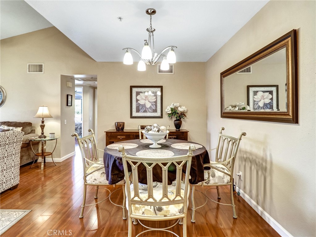 222 N Calle El Segundo 565