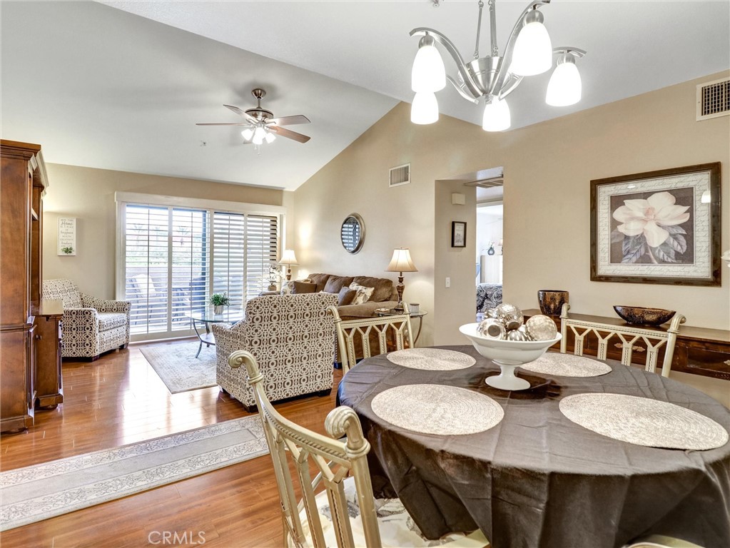 222 N Calle El Segundo 565