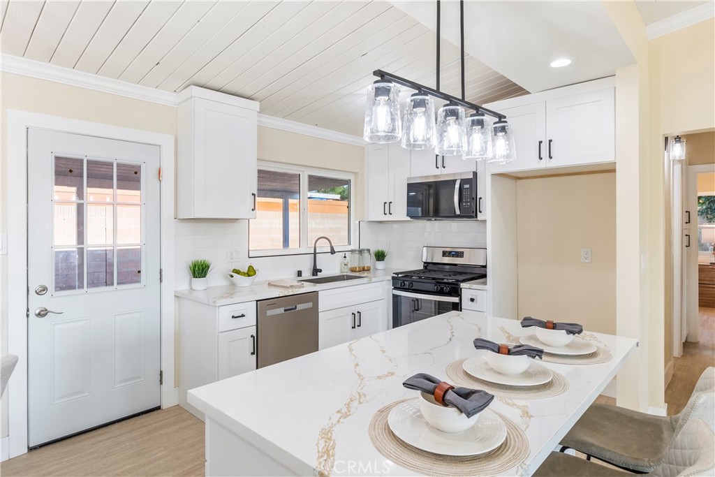 18203 Bellefont Drive